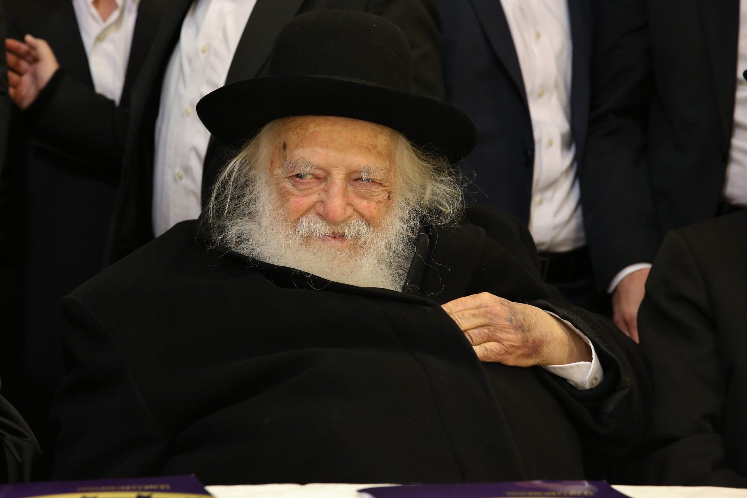 לאחר הודעת הרב קנייבסקי: ביישוב החרדי נערכים לחיסון הילדים