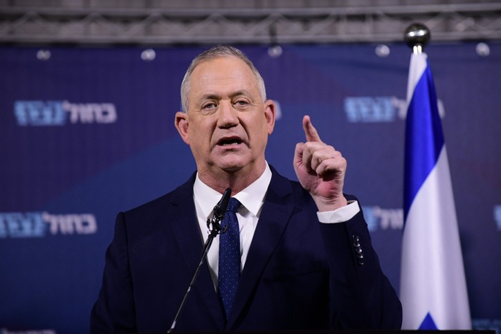 גנץ תקף את נתניהו: קיים תקציב ל-2021, לא אהיה שותף לפשע