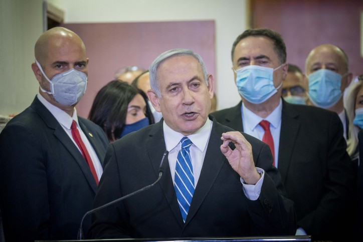 סנגוריו של רה"מ בדרישה לתקן את כתב האישום נגדו