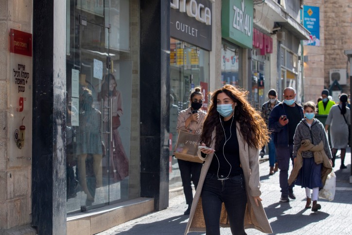 קורונה: מקדם ההדבקה עולה, החנויות נפתחות | תמונת מצב