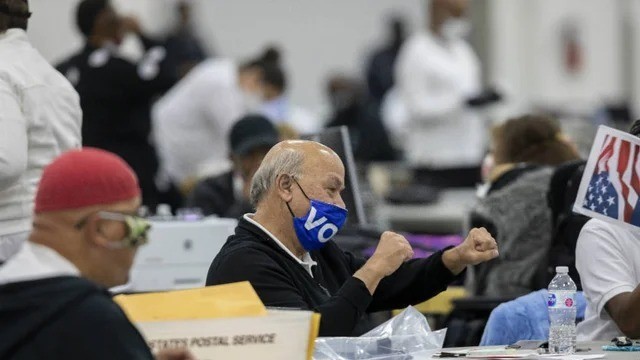 הדיווח שחושף: איך נעלמו כ-3,000 טפסי הצבעה בג'ורג'יה?