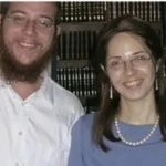 אלמנת השליח באבו דבי – אחיינית של הרב שנרצח במומבאי ב-2008