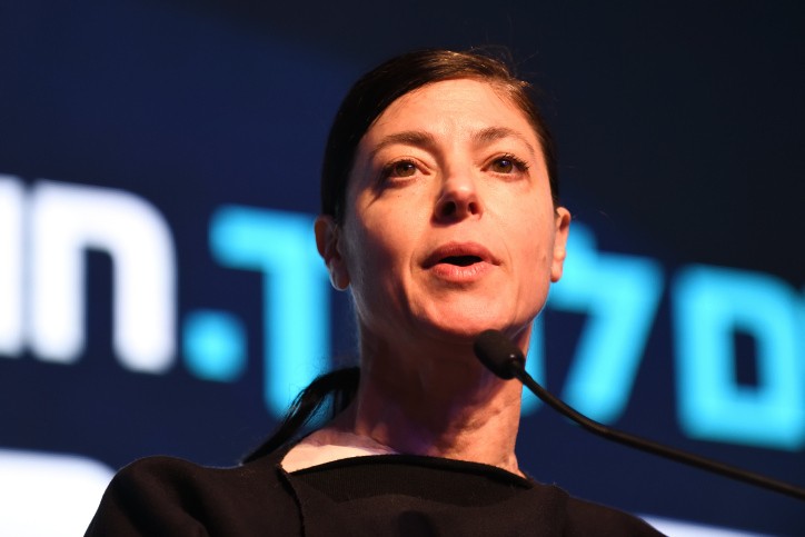 מסכים עם העבודה - השיחות בבית הנשיא נעשות בחדרים אפלים | יעקב ברדוגו