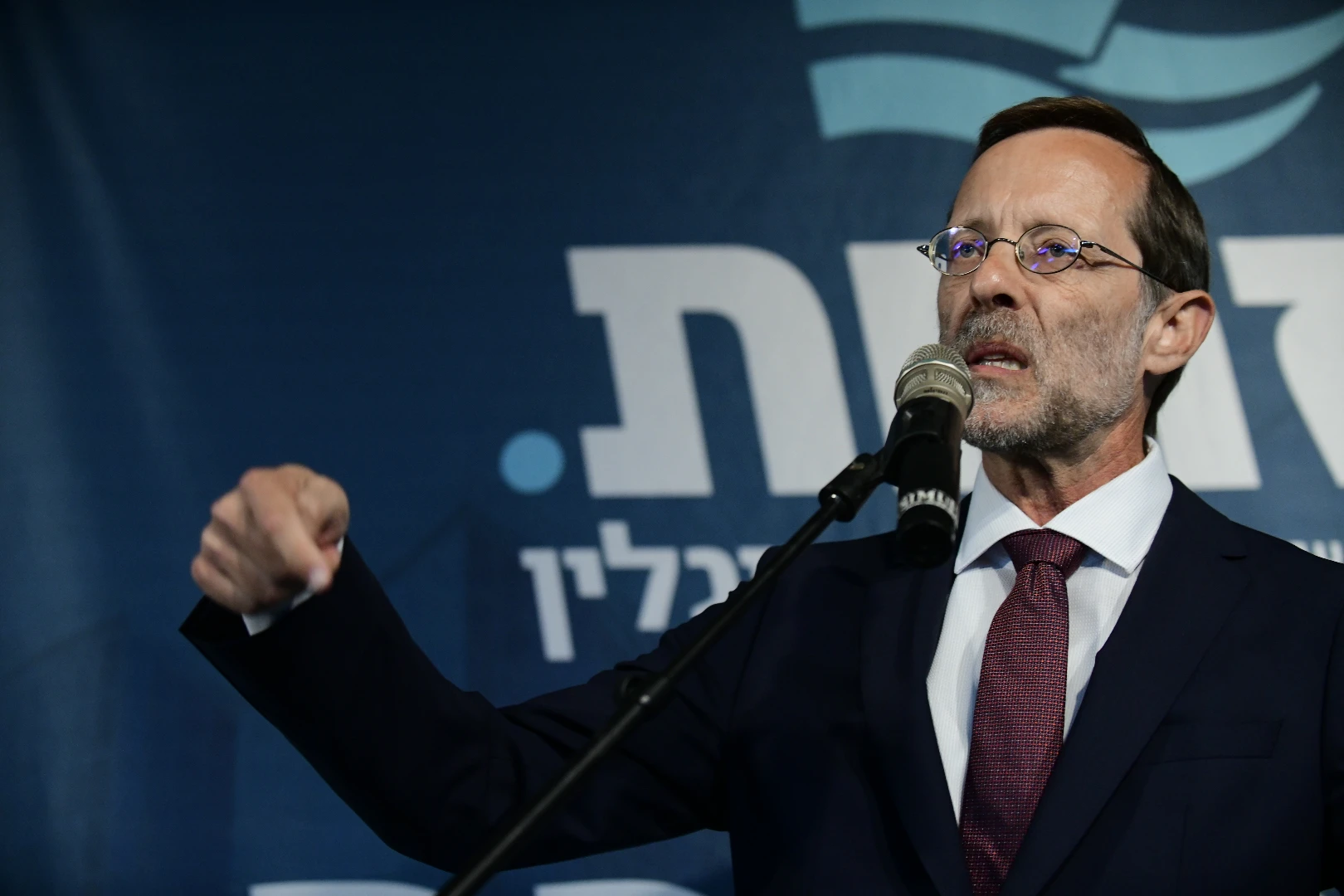 פייגלין מודה: מעוניין להתאחד עם מפלגת ימין - אבל לא נעניתי