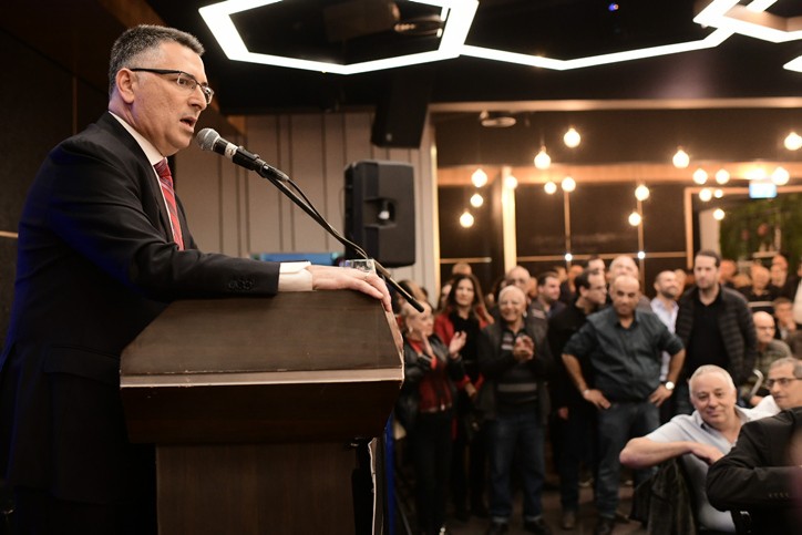 "סער החליט לנטוש את הימין": כל התגובות להצהרת סער