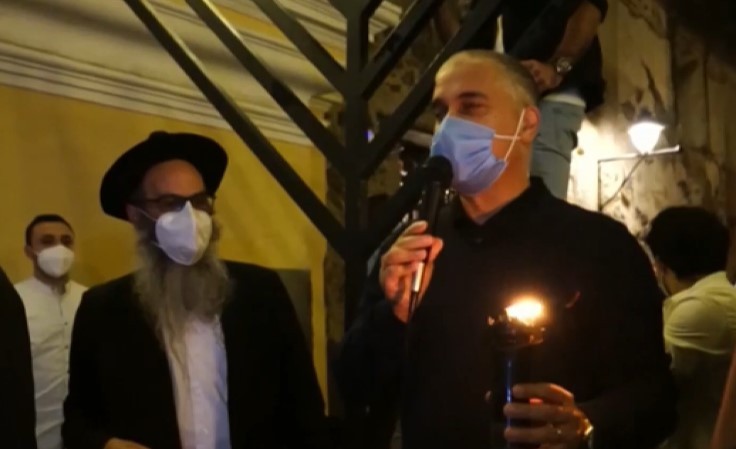 חנוכה לייב | חג שמח משלוחי חב"ד בגואטמלה