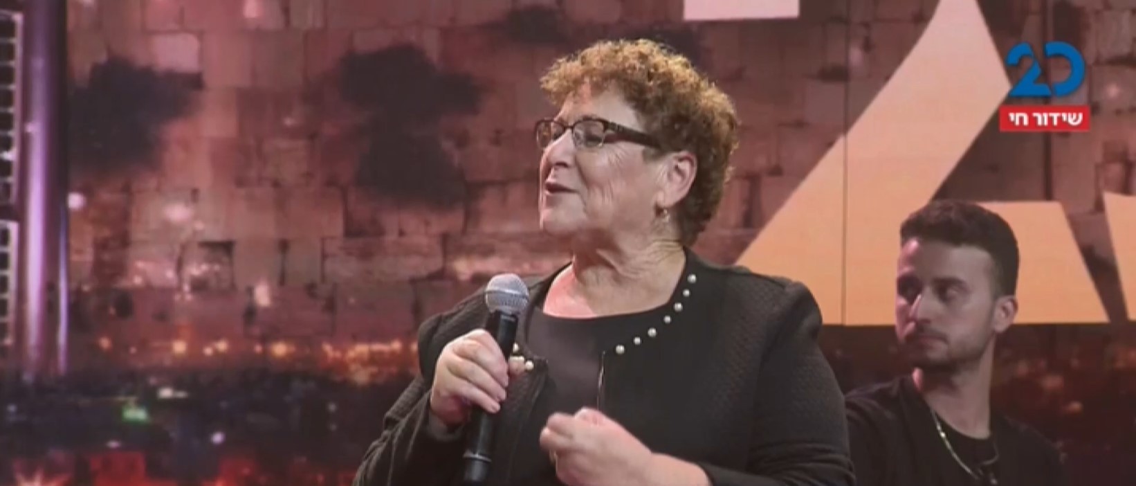 האם מרים פרץ תחזור למרוקו, לאחר חתימת הסכמי השלום? ומה הקשר למכבים? צפו!