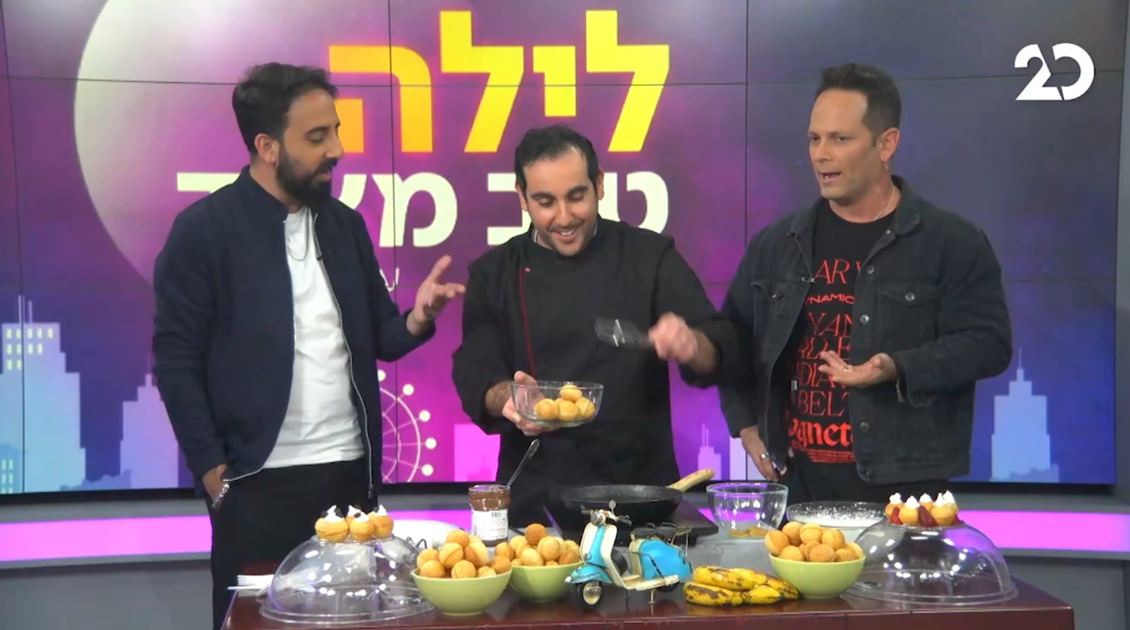 גיל ססובר ושף יהב קריטי מבשלים הודי - פאני פורי