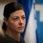 יו"ר העבודה מרב מיכאלי הורתה לשרים שמולי ופרץ להתפטר מהממשלה