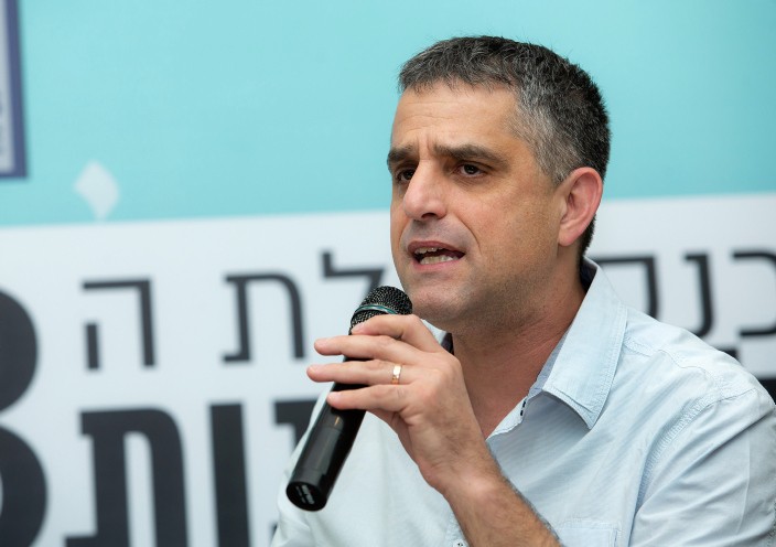 עיתונאי חדשות 13 קיבל הצעה להצטרף ל"מפלגת הציונות הדתית"
