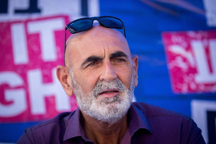 דרמה במועצת יש"ע: דוד אלחייני התפטר מתפקידו כראש המועצה