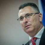 בנט וסער מתנגחים: "מתנשא ומכפיש"