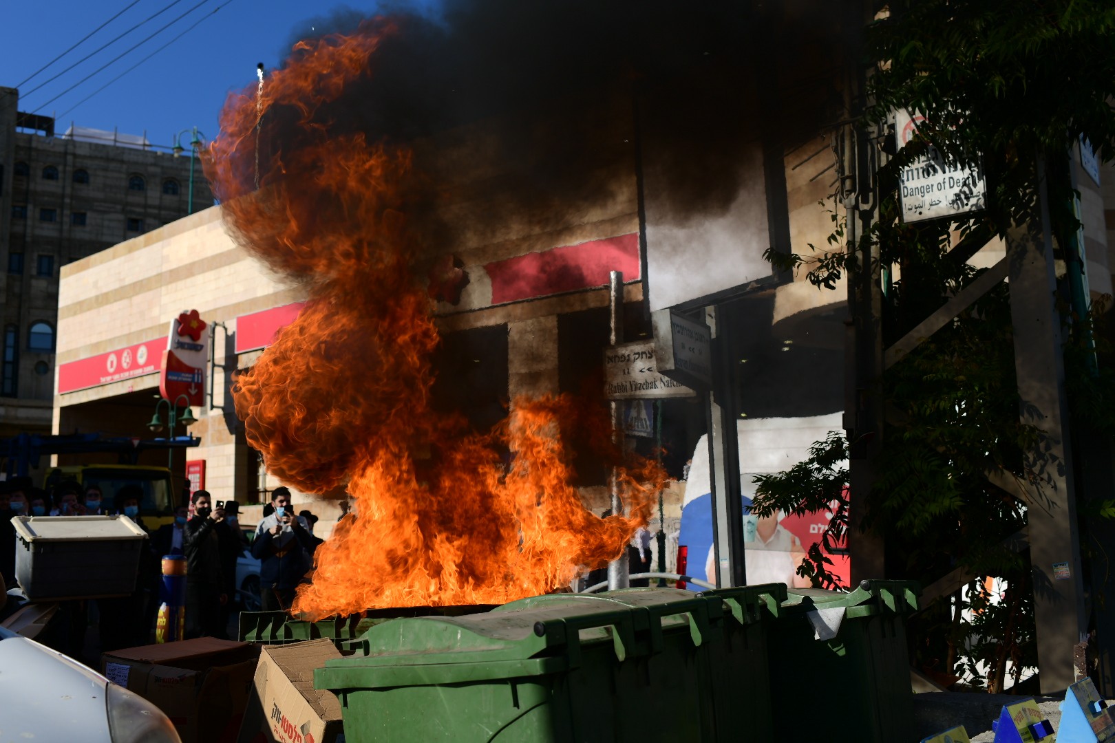 הפרות סדר והתפרעויות בעקבות אכיפת תקנות הקורונה