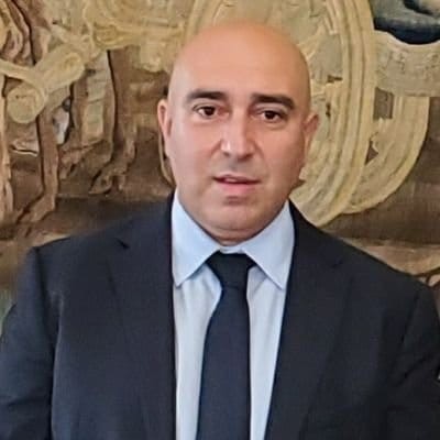 מקורבו של מוחמד דחלאן בראיון ראשון ובלעדי