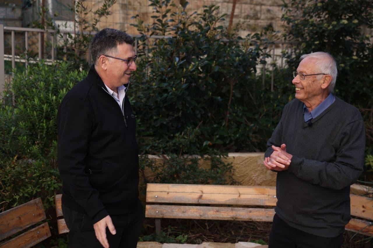 המצטרף החדש למפלגתו של סער - בנו של ראש ממשלה לשעבר