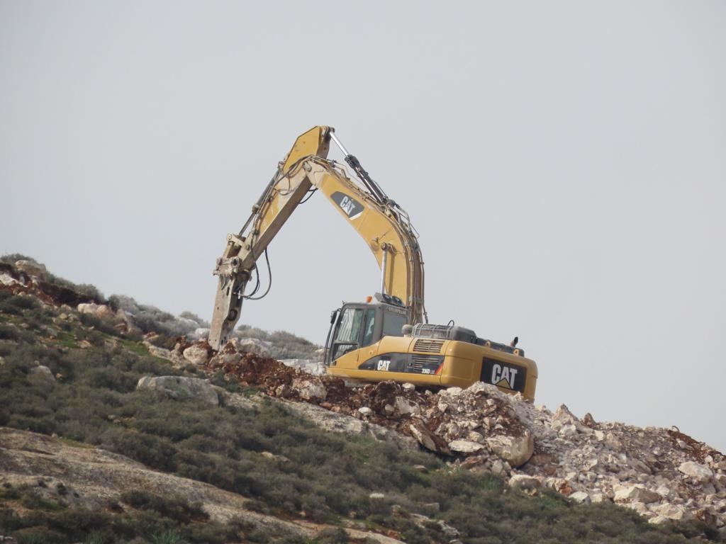 בניה פלסטינית בלתי חוקית פוגעת בגישה לאתר ארמונות החשמונאים