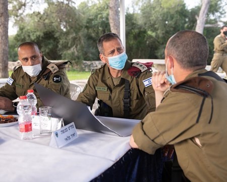 מספר חולי הקורונה בצה״ל הכפיל עצמו בשבועיים | חיילים לערוץ 20: ״לא מקפידים על נהלים״