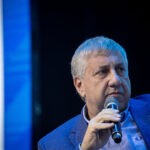 פוליטיזציה בצה"ל: הפרשן יעקב ברדוגו הודח מהגשת יומן הערב