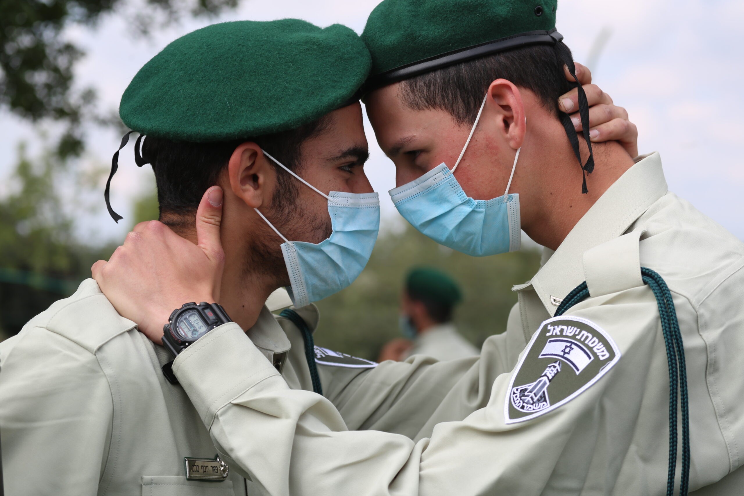לראשונה מפרוץ המגפה: ההורים חזרו לטקס סיום הטירונות במג"ב