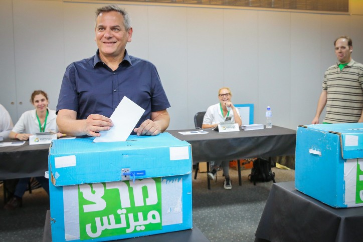 הקומבינה של מרצ והאזהרה של ועדת הבחירות