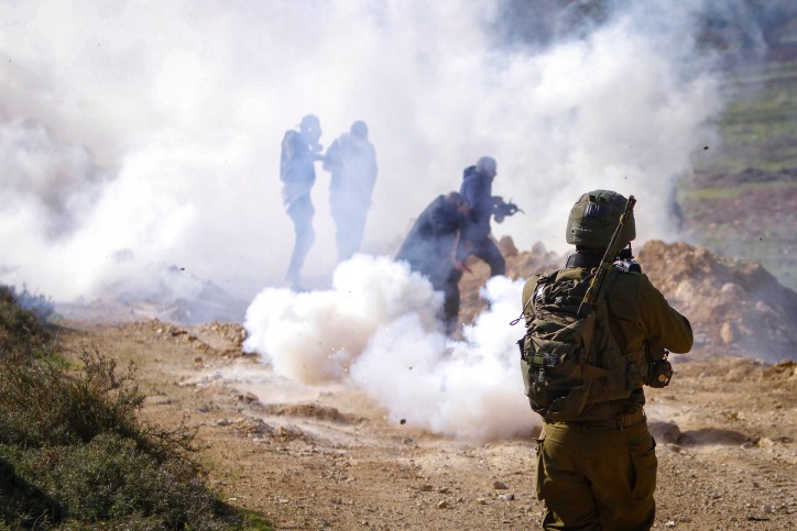 "פשעי מלחמה": הרג אזרחים ופיזור הפגנות | החקירה בהאג