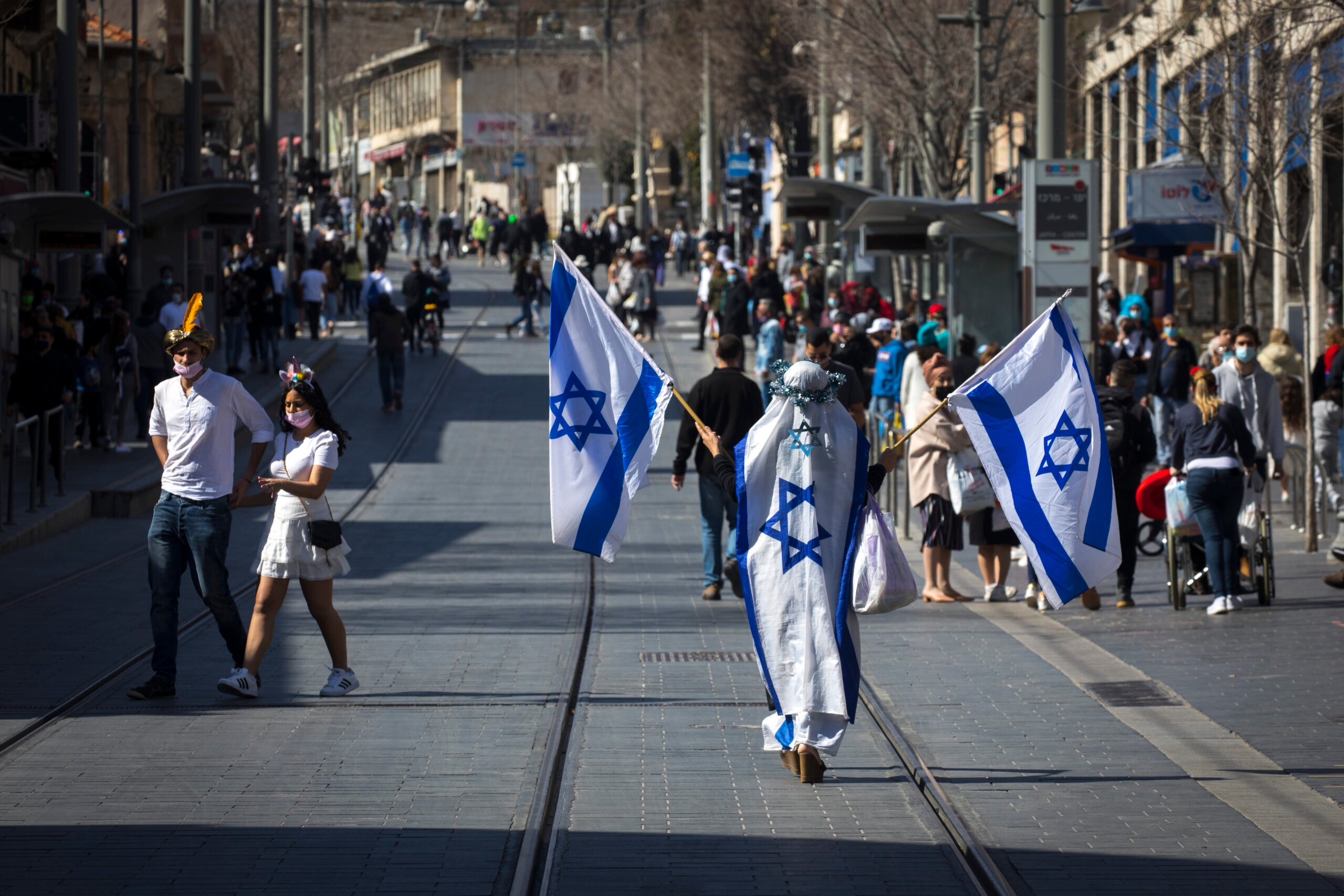 "יש חשש מעליה" - מצב התחלואה עם פתיחת המשק