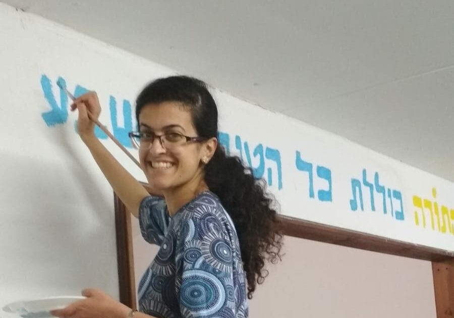 הכלה נפטרה - בנות השירות אירגנו יום התרמה בליל החתונה