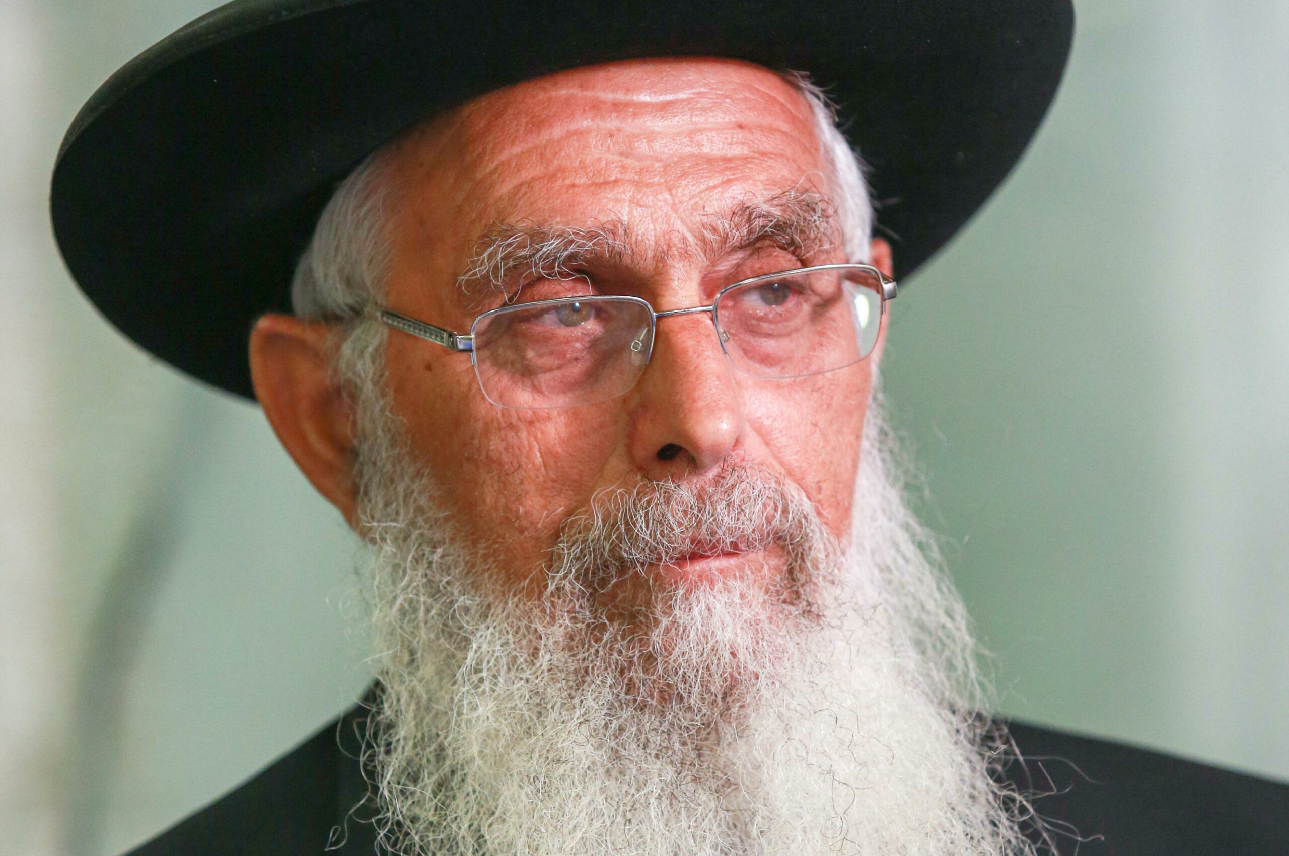 פסק הלכה חריף: לתבוע מורים שלא התחסנו וגרמו בידוד לתלמידים