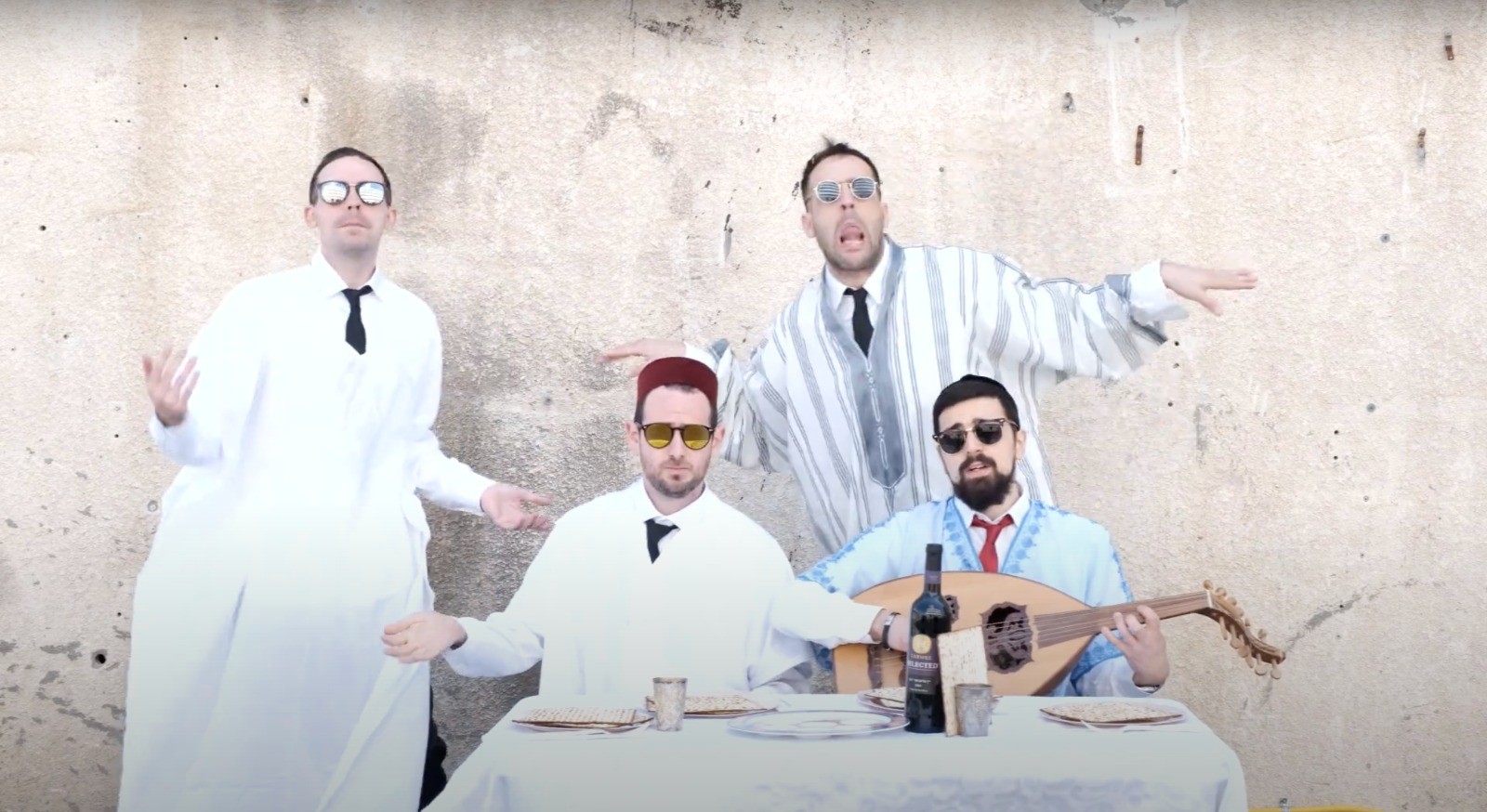 ביט ואקפלה מכל העדות - ביצוע כזה לשירי פסח לא ראיתם | צפו