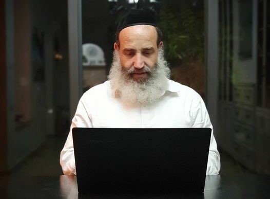 "במשך שבוע, בלי נדר, לא לכתוב שום תגובה פוגענית ומעליבה"
