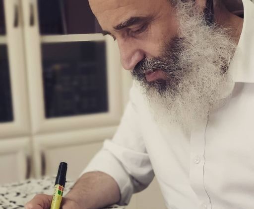 "זו לא חכמה לאהוב מישהו שעשה לך טוב"