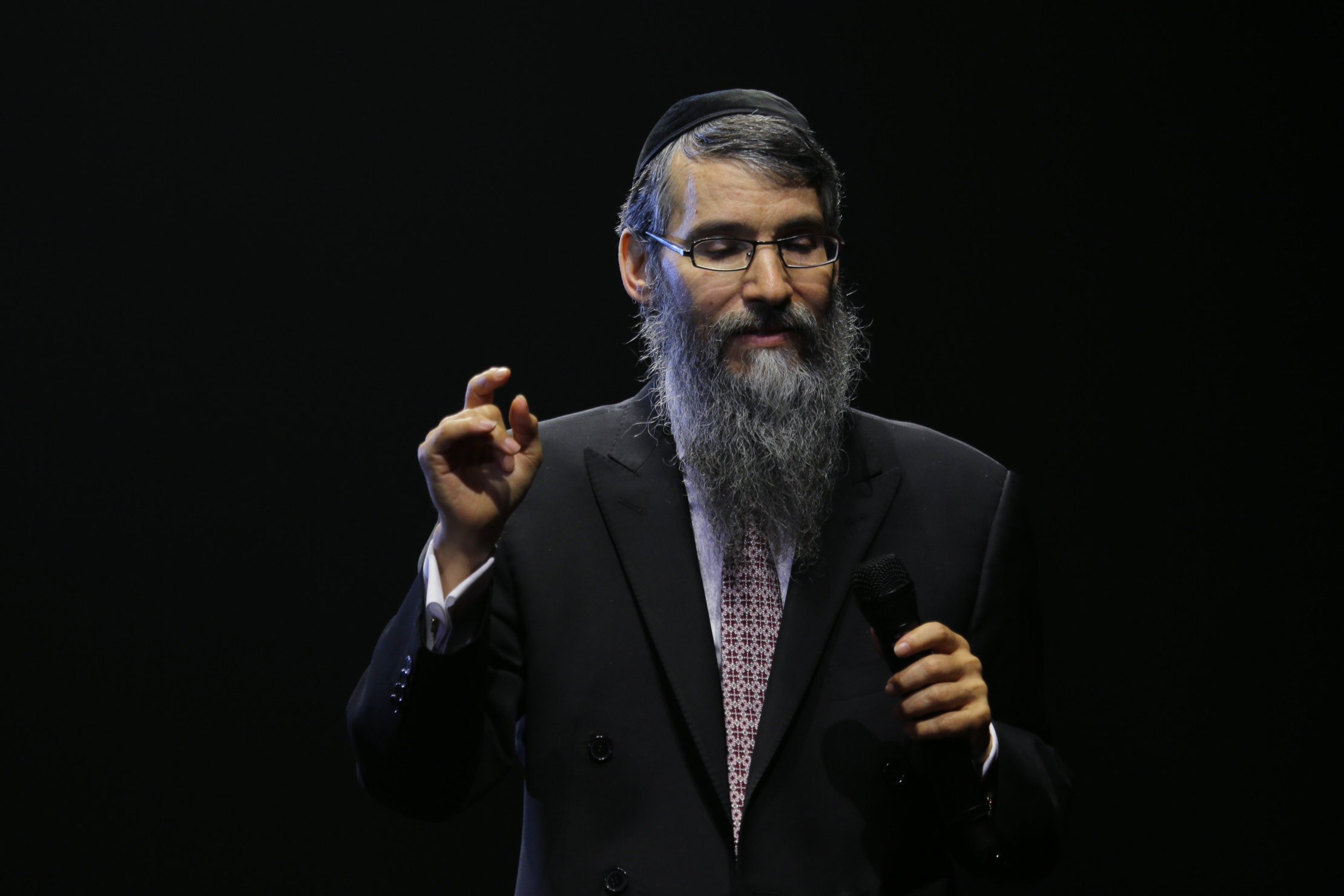 "ווארט קצר": הזמר אברהם פריד במסר מפרשת השבוע