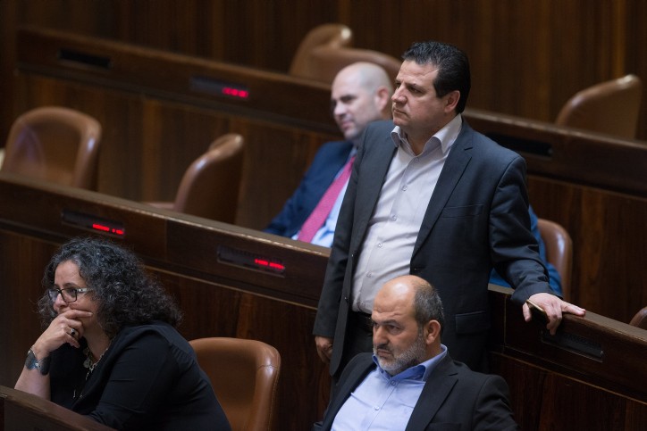 אחרי הפארסה בהשבעה: חברי הכנסת מהמשותפת הצהירו אמונים במליאת הכנסת