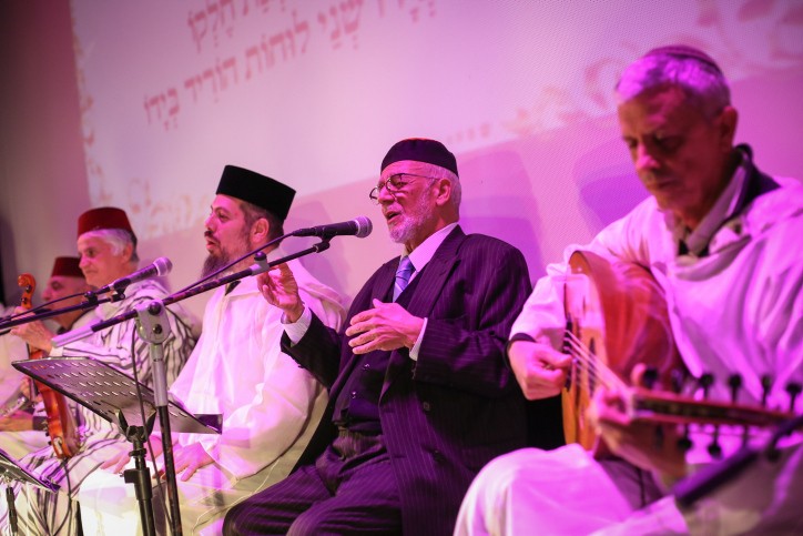 חיים לוק זקן פייטני מרוקו בפיוט למימונה | צפו