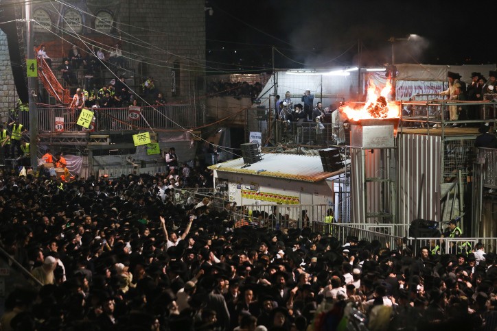 הדלקה בתולדות אהרון, ארכיון. צילום: דוד כהן פלאש 90