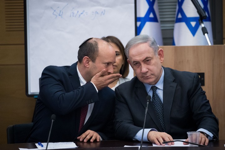 נתניהו ובנט ייפגשו עוד בחצי שעה בלשכת ראש הממשלה