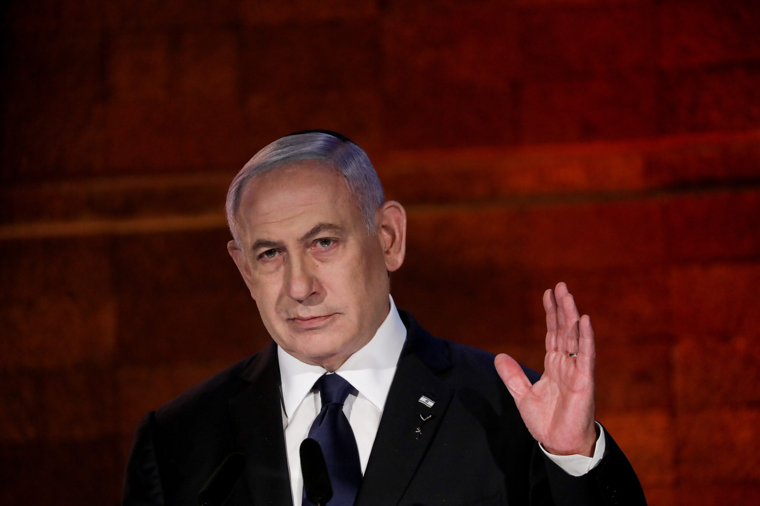 הגיע הזמן שהרבנים ילמדו מנתניהו