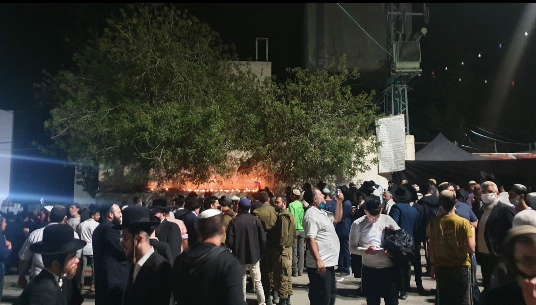 תיעוד: אלפי יהודים נכנסו הלילה להילולת יהושע בן נון בכפר כיפל חארס