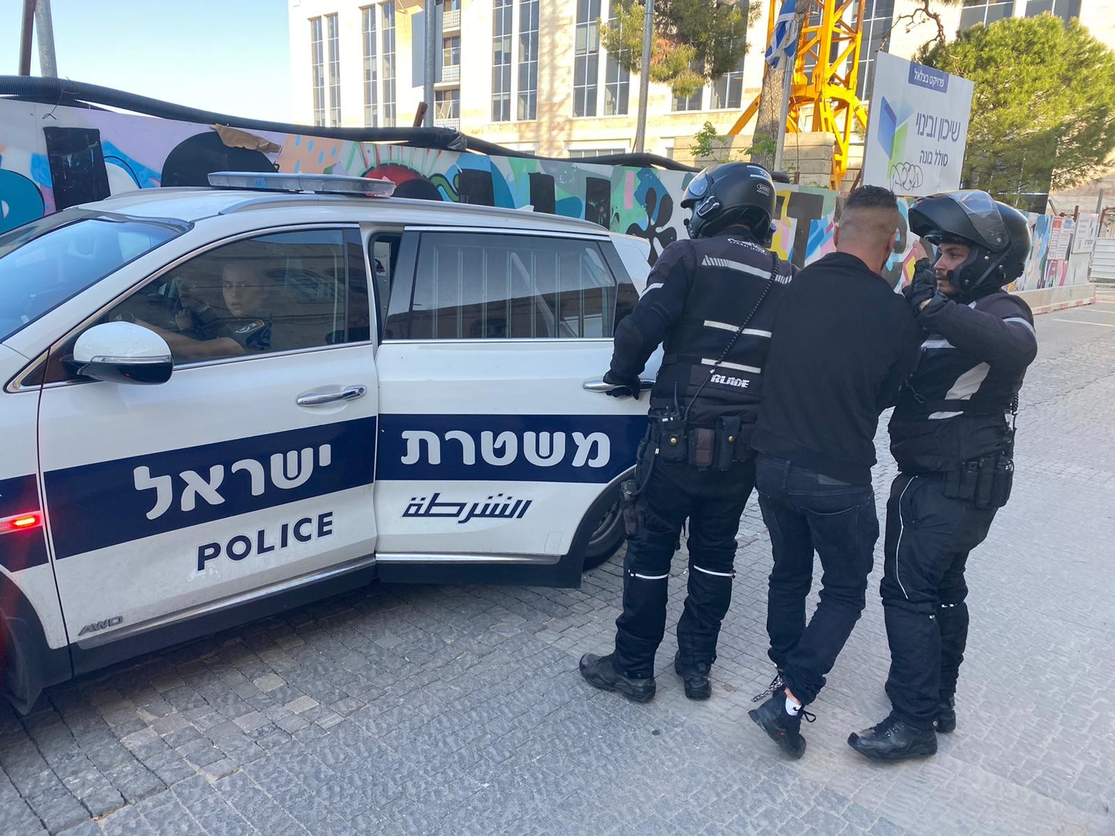 נתפס בעדשת המצלמה: תושב רמת-גן נעצר לאחר שגנב טלויזיות
