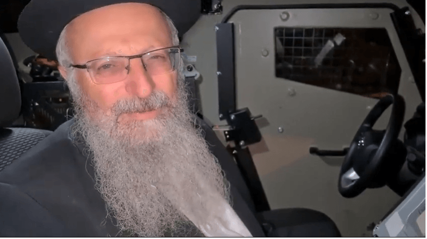 הרב אליהו: על מה התפללתי עם פולארד בקבר יוסף?