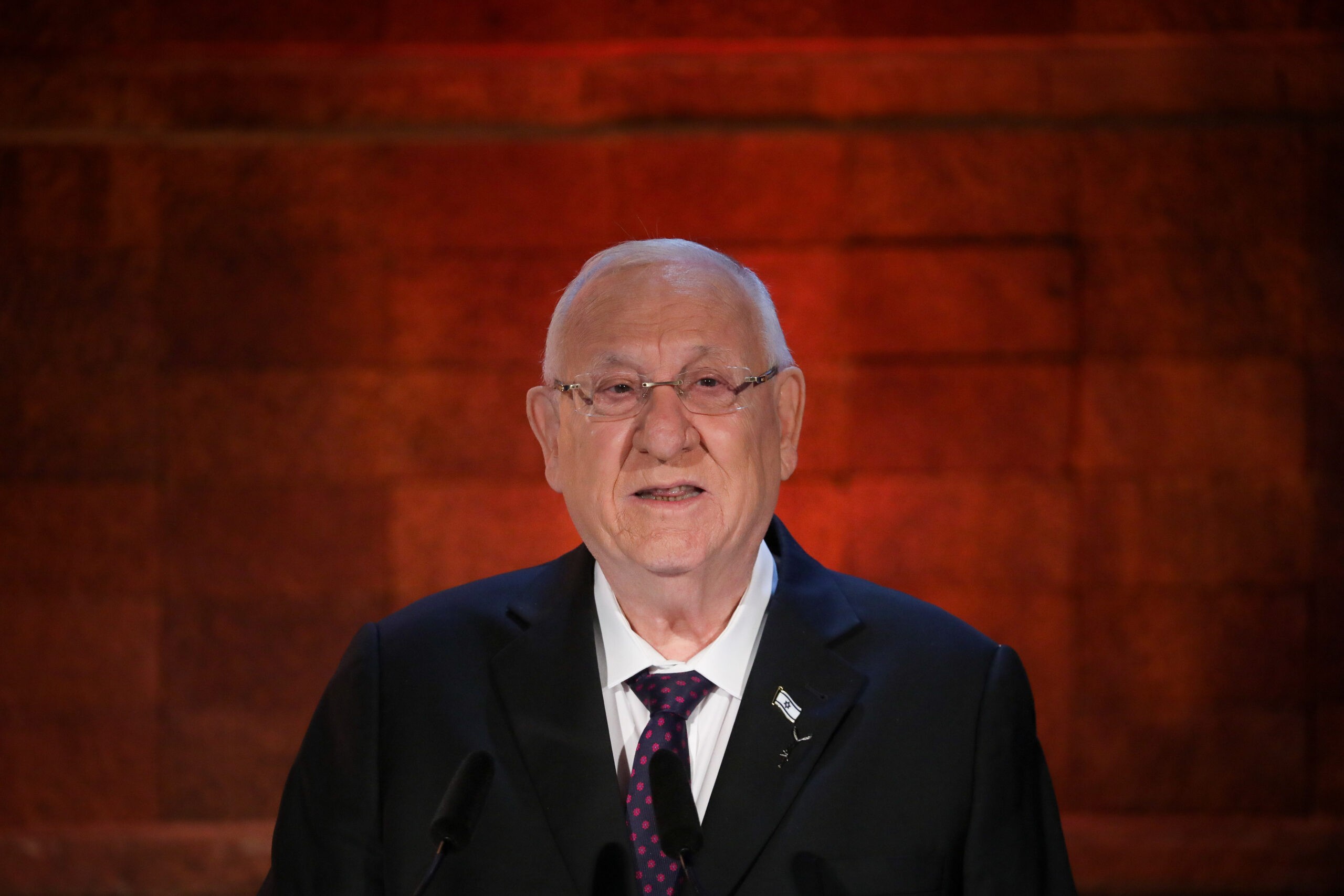 הנשיא ריבלין בטקס יום הזיכרון לשואה: "זכרון השואה מעצב את דמותנו כאומה"