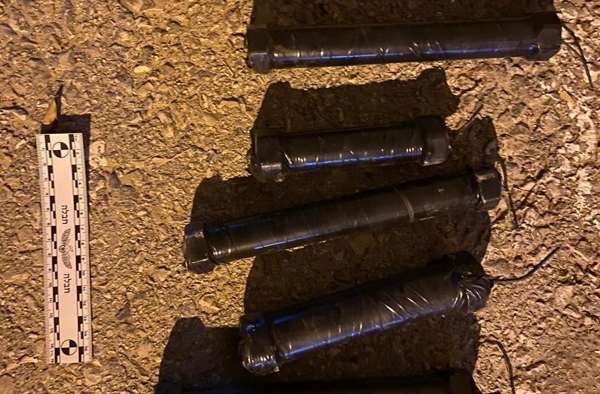 הפשיעה הערבית: 10 מטעני צינור מוסלקים נתפסו ברמלה