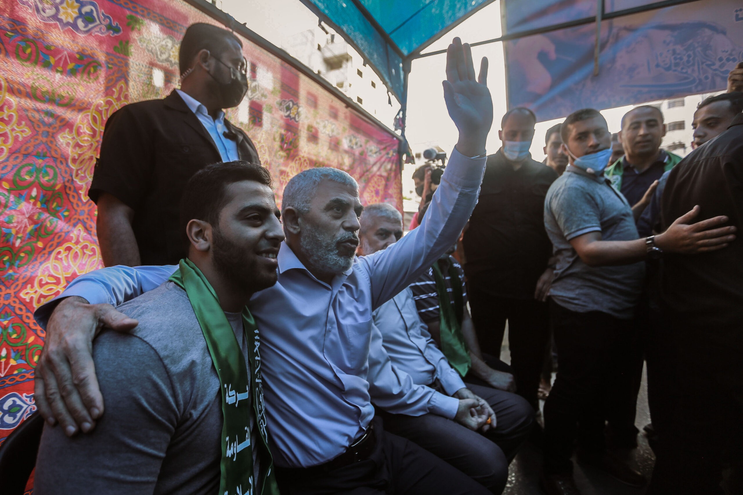 גל הירש: מאמין שישראל תסכים לארגן "מעבר בטוח" לסינוואר