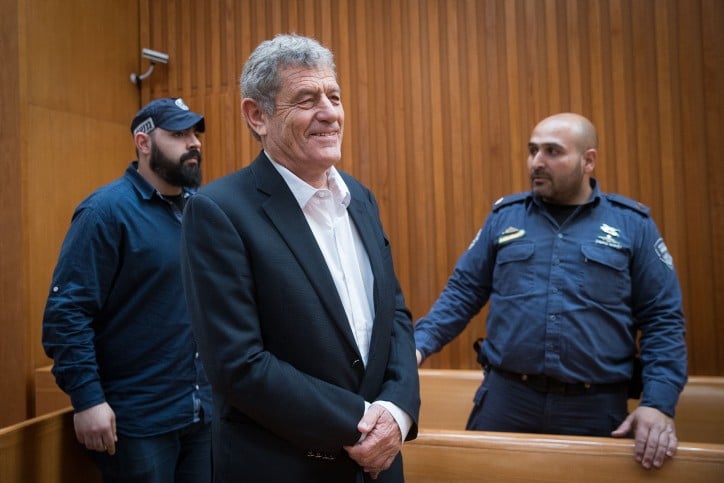 פרשת הצוללות: כתבי אישום הוגשו, תיקים אחרים נגנזו