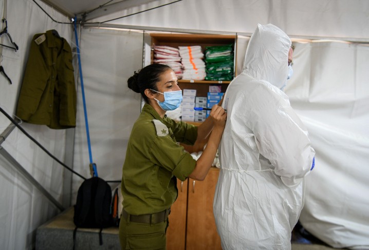 לראשונה מזה שנה: אין חולי קורונה בצה"ל