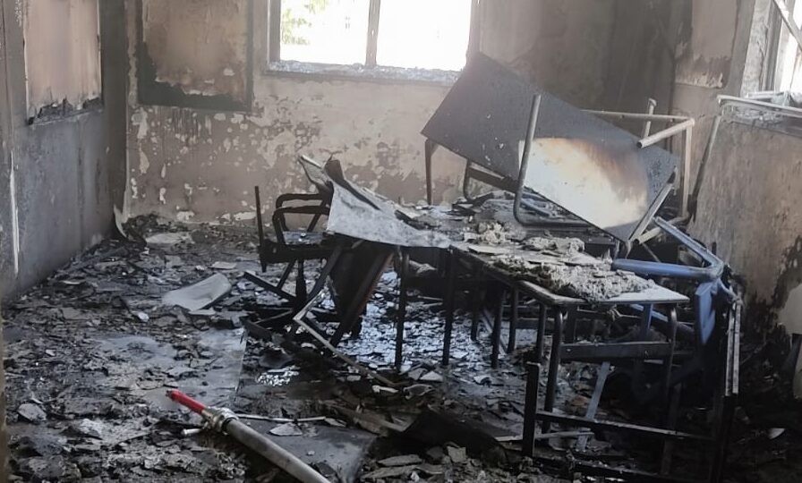 תיעוד מתוך המבנה שהושחת ע"י פורעים ערבים בלוד