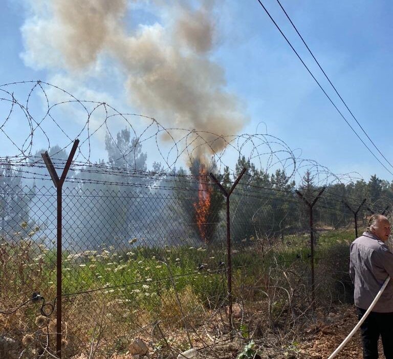 הטרור הערבי: זריקת בקת''בים הבערת צמיגים והצתות מכוונות