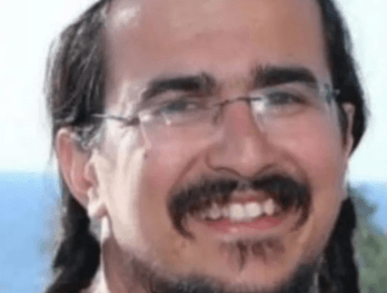 "מבטיחה לחיות אותך דרך המידות הטובות שלך"