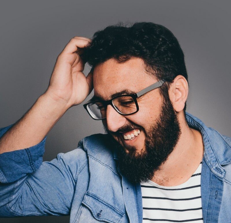 היוצר של 'אמא אם הייתי' בשיר חדש | צפו