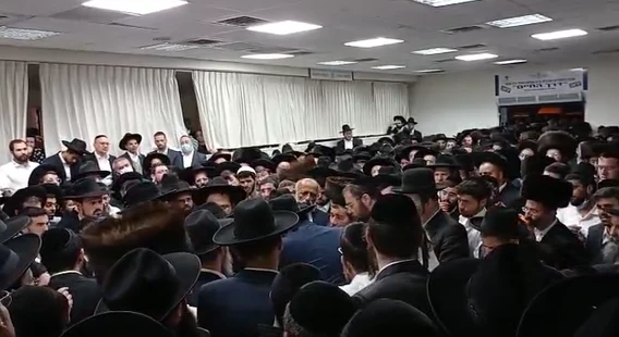בבכי רב: הספד קורע לב בלוויתו של ישראל אנקווה ז"ל